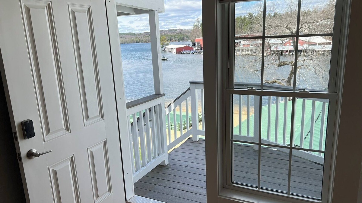 Laconia Condo | Lakeside Suite with Private Association Beach