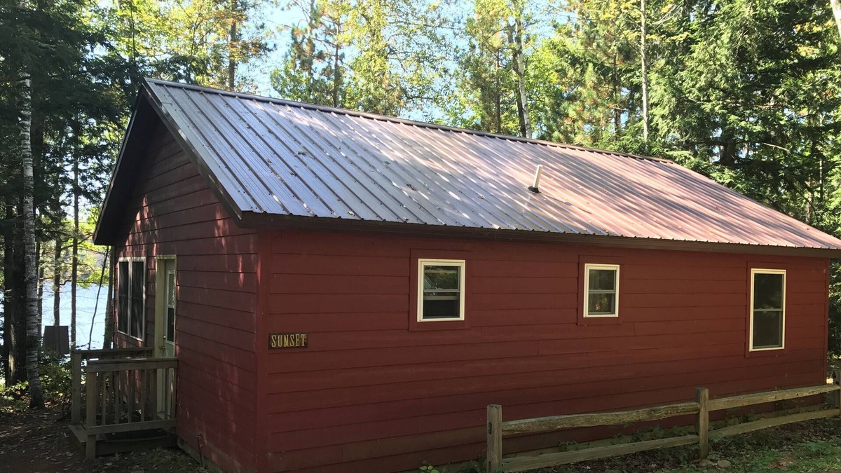 Lac du Flambeau Cabin | Lakeside, Wisconsin Northwoods cabin with private dock. Pet friendly