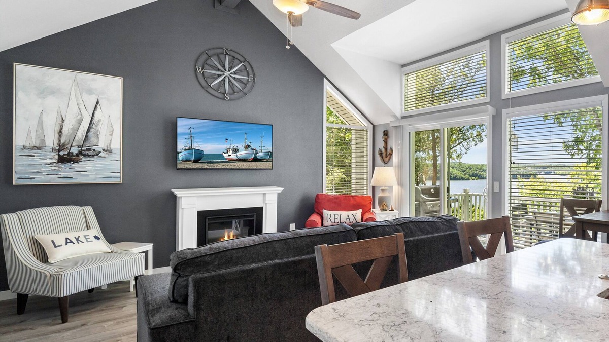 Osage Beach House | Lakeview Cottage home in Tan-Tar-A/Margaritaville Resort in Osage Beach.