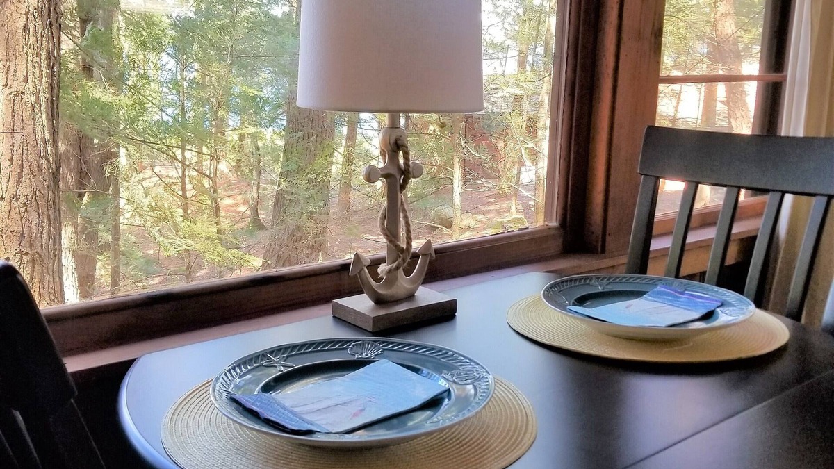 Alton Bay Cottage | Lakeview Cottage with Beach Access