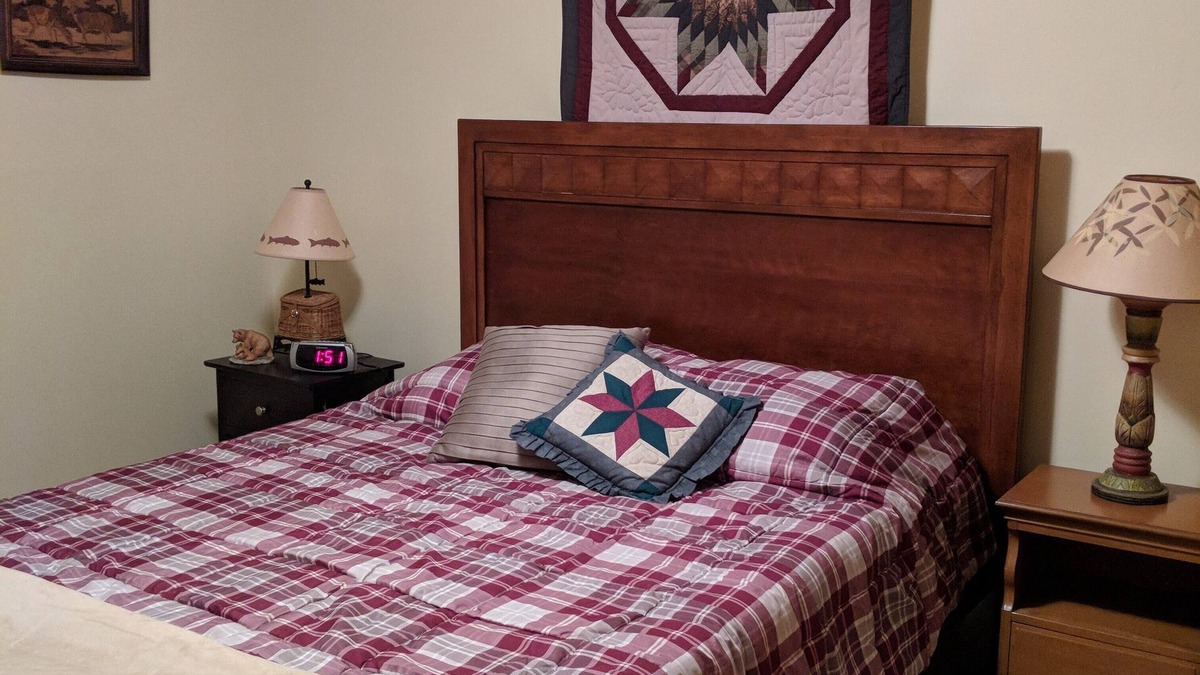 Pocono Summit House | Lakeview Cozy Cottage Pocono Summit 2BR, Firepit, sleeps 6.