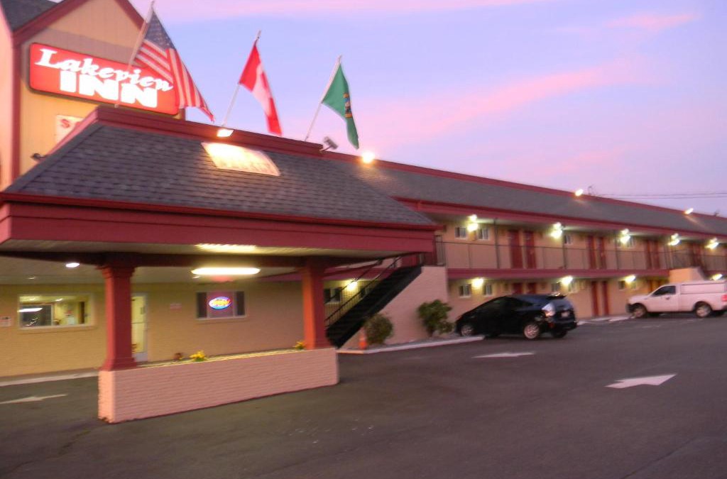 Centralia Hotel | Lakeview Inn Centralia