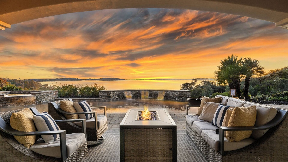 El Dorado Hills Villa | Lakeview Luxury: Pool, Spa, Fire Pit + 7BR Villa
