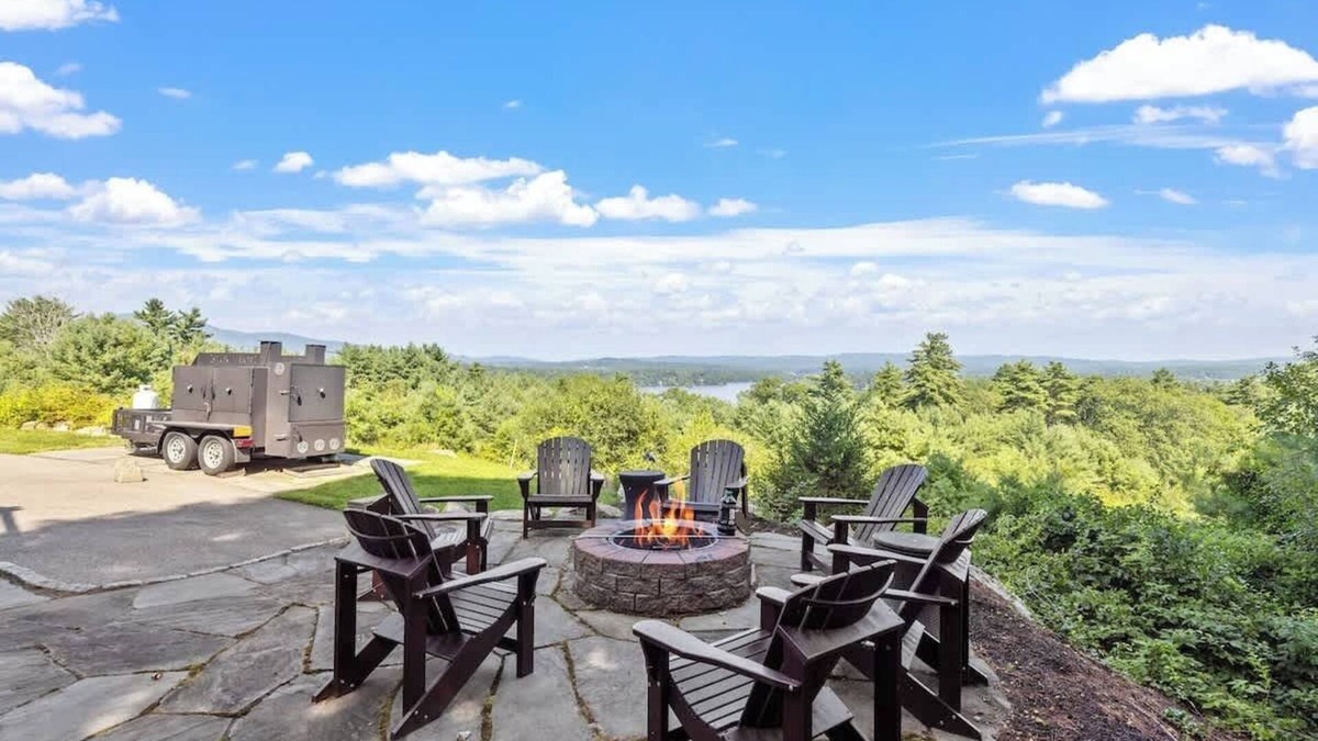 Moultonborough House | Lakeview Luxury Retreat near Winnipesaukee lake