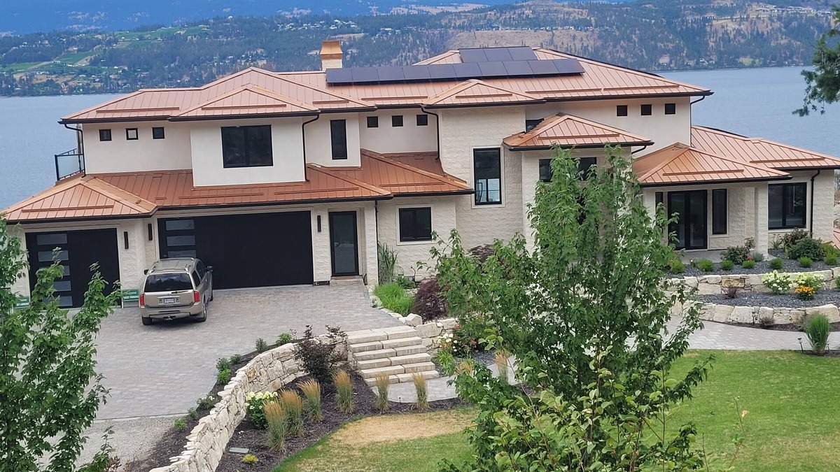 Central Okanagan Villa | Lakeview Paradise Tranquil getaway in Kelowna to relax at our 2 bedroom suite.