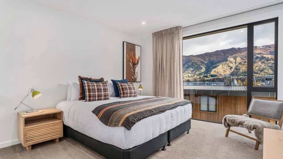 Wanaka Apartment | Lakeview Vista Suite
