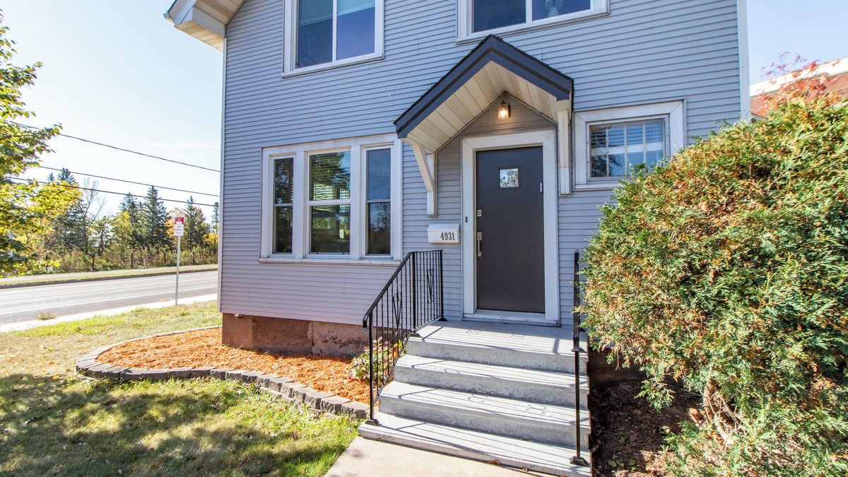 Lakeside - Lester Park House | Lakewalk House | Minutes from Downtown Duluth