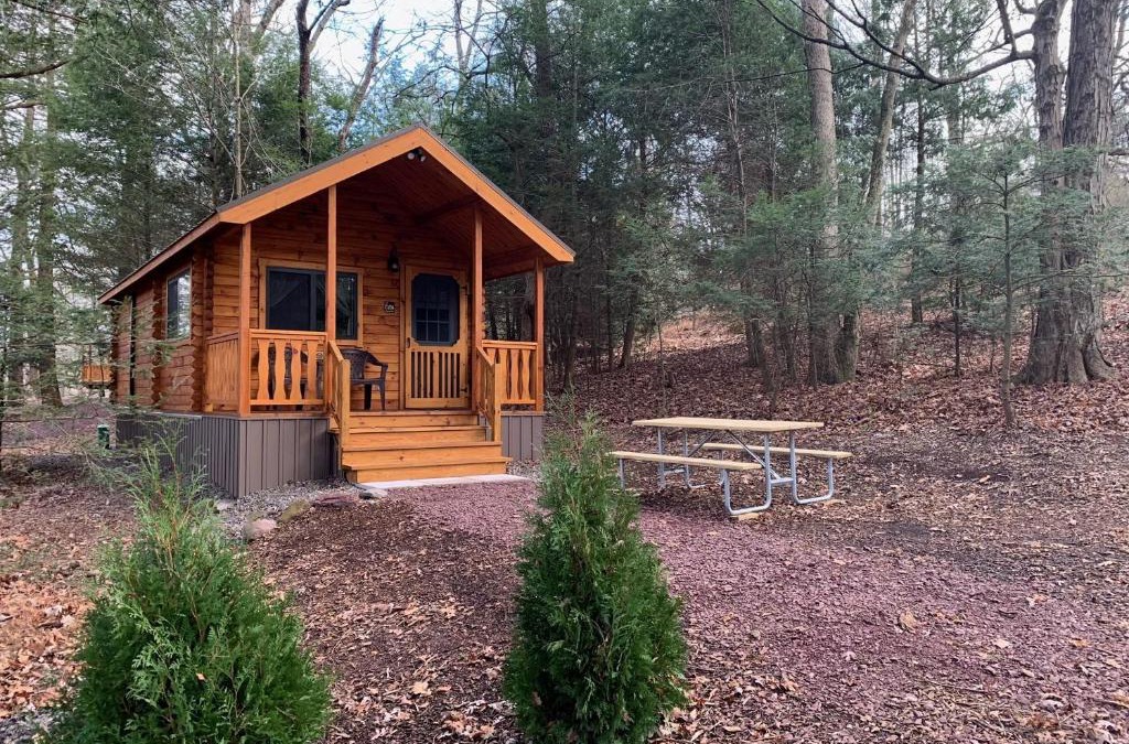 Grier City-Park Crest House | Lakewood Park Campground - Luxury Cabin