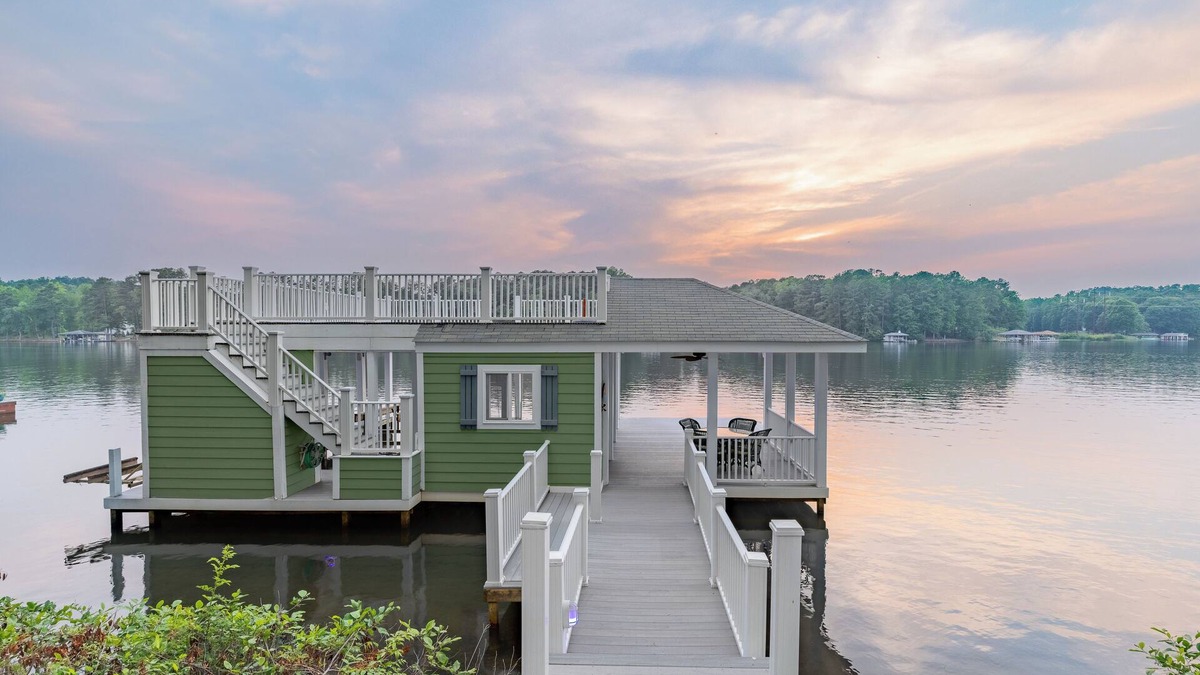 Littleton House | Lakin'ItEasy: Best Dock on lake, upper deck, and Boat slips open. Amazing Views!