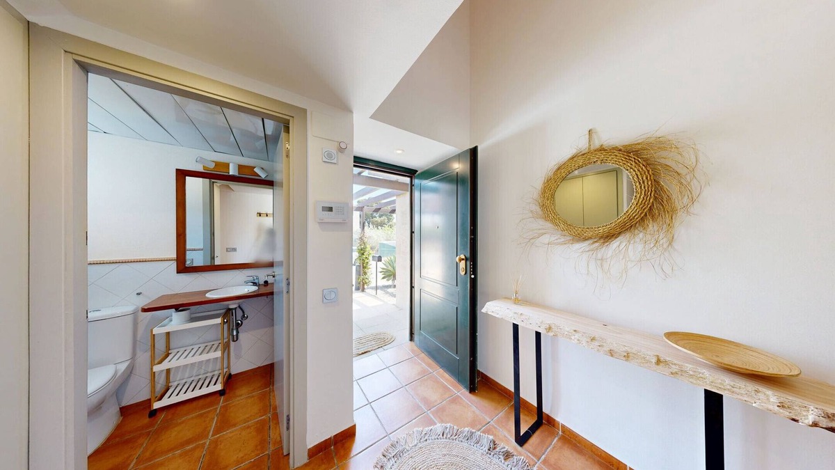 El Perello House | LAMB'S EARS LES OLIVERES