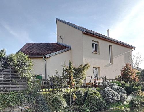 Echenoz-la-Meline House | LAMELINE