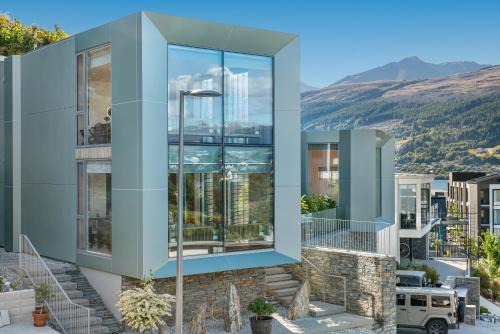 Kelvin Heights House | Lanah Residence