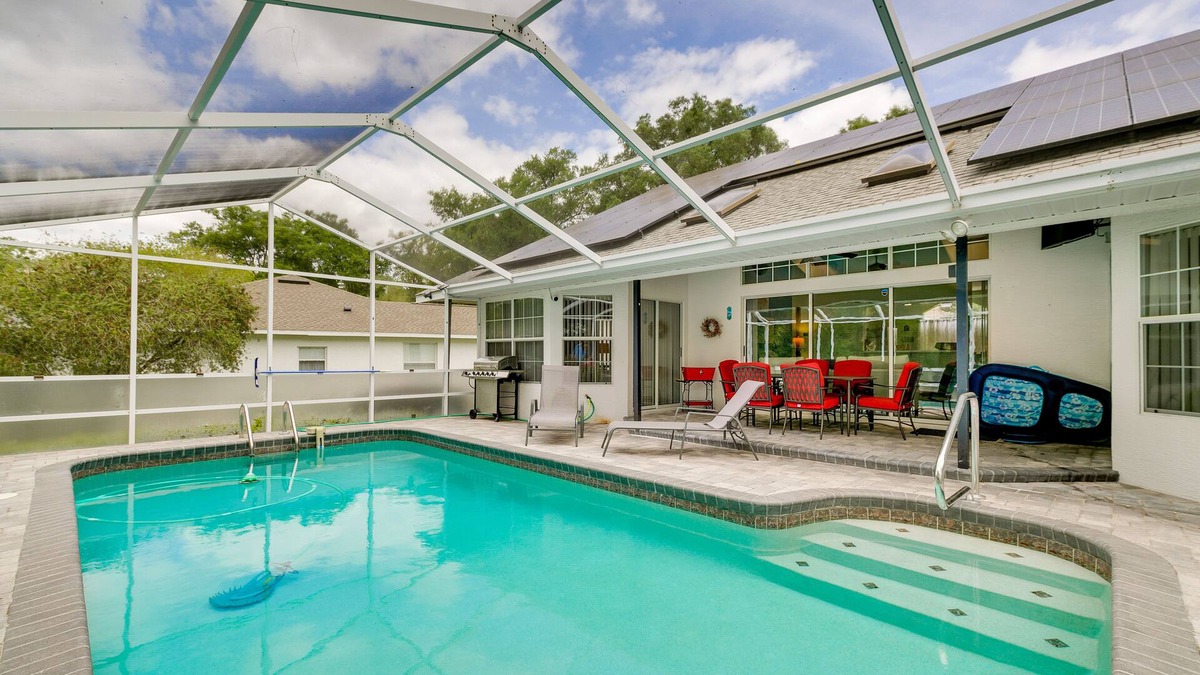 Dunnellon House | Lanai & Grill: Sunny Home Near Rainbow Springs!