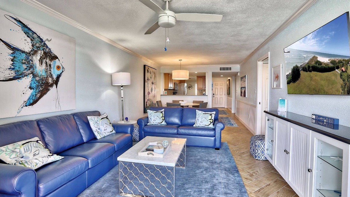 Sunset Beach Condo | ☀️Land's End 3-403🐬Bay Views🏖️Beach Access on Grounds🌴Large Pool😎Top Floor
