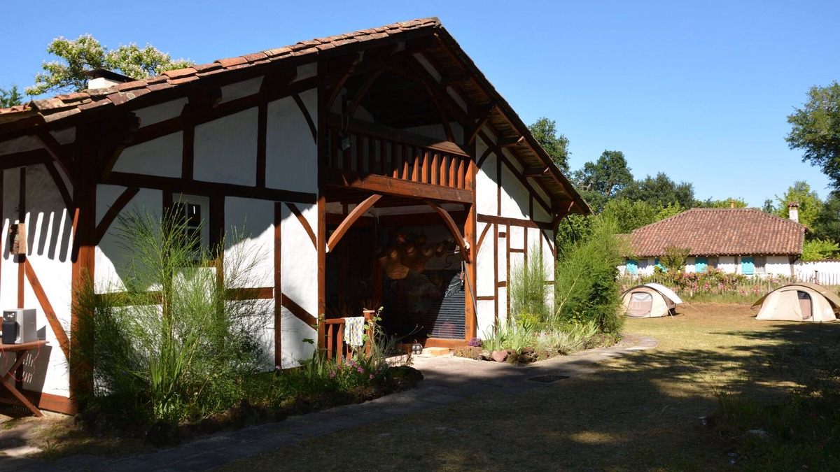 Pissos House | Landes farm between forest and ocean