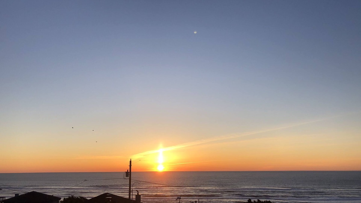 Roads End House | Landfall at Roads End, Oregon Coast get away