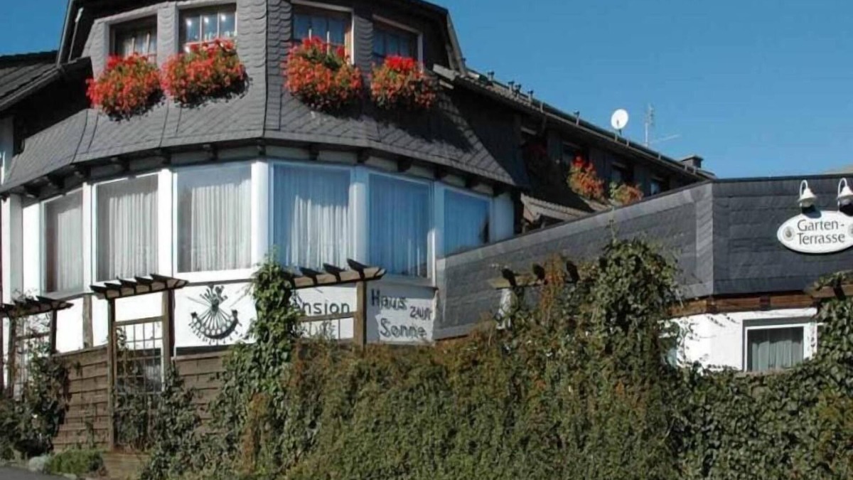Hesborn House | Landgasthof Haus zur Sonne