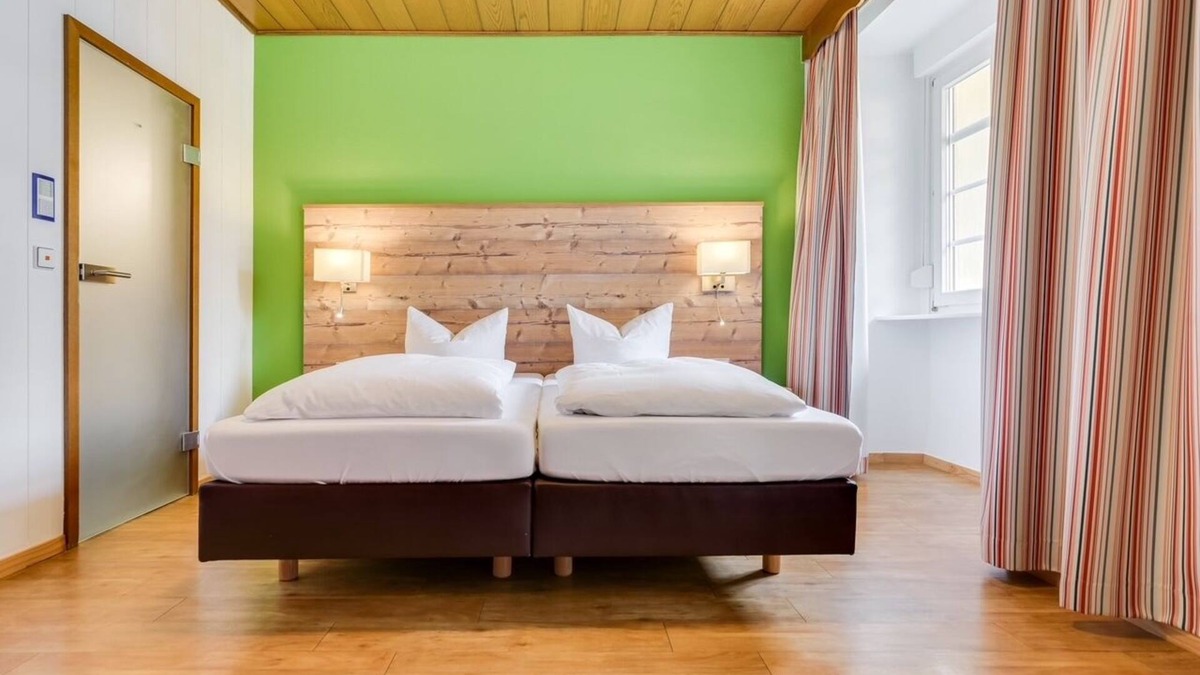 Stuehlingen Hotel | Landgasthof-Hotel Rebstock