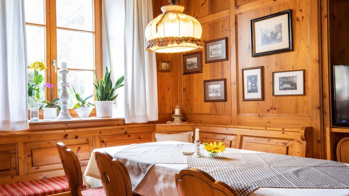 Laucheim Hotel | Landgasthof Hotel Sonne Röttingen