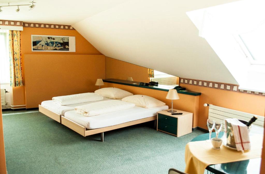 Sulgen Hotel | Landgasthof Lowen