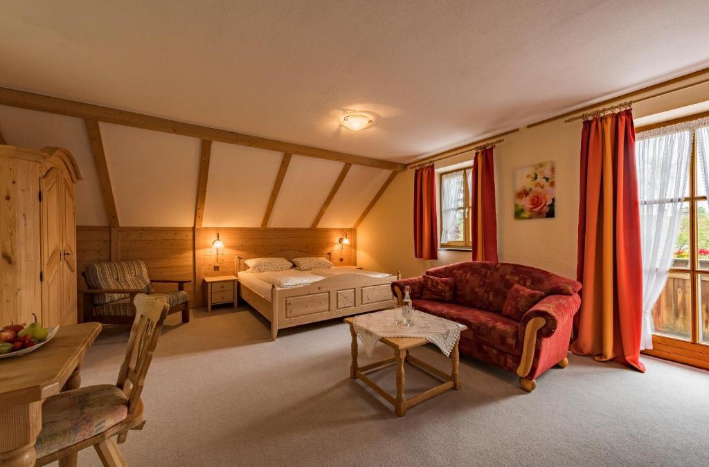 Oberostendorf Hotel | Landgasthof Wangerstuben