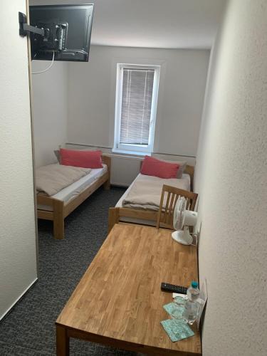 Mittelzentrum Artern Hotel | Landgasthof Zum Ring