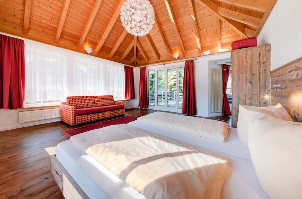 Haeusern Hotel | Landgasthof zum Dorfkrug