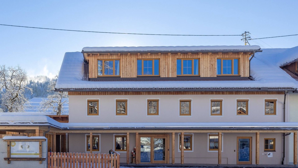 Tropolach Apartment | Landhaus Jenul - Holiday apartments Nassfeld in Carinthia