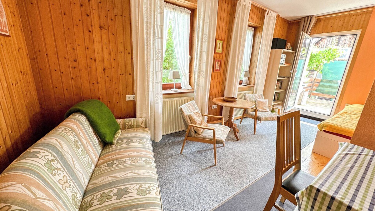 Herzberg am Harz Apartment | Landhaus Stolper 2-ferienwohnung mit Großer Dachterrasse in Herzberg am Harz