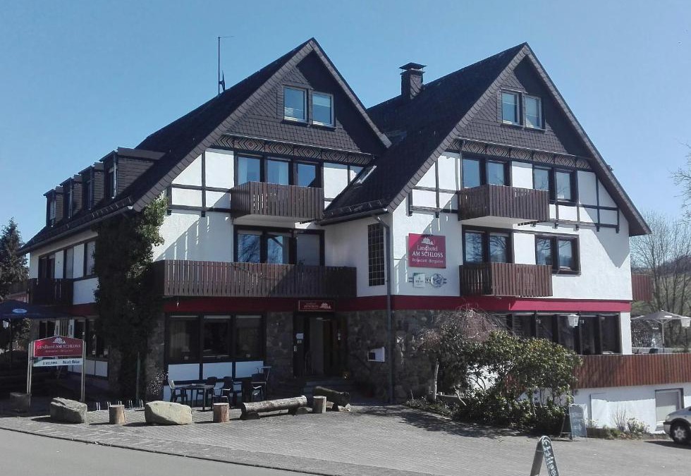 Nuttlar Hotel | Landhotel am Schloss