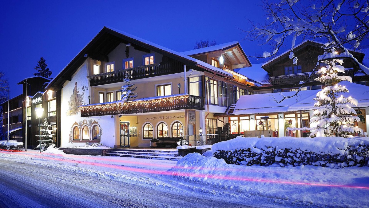 Oberammergau Hotel | Landhotel Böld and Restaurant Uhrmacher Oberammergau