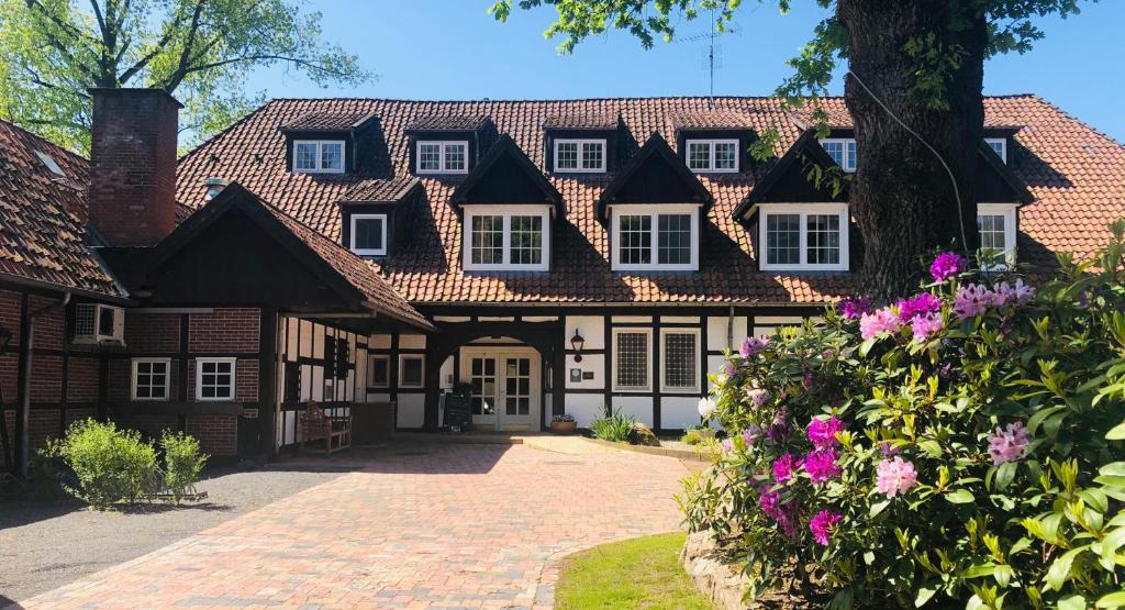 Oldendorf Hotel | Landhotel Gutshof im Oertzetal in Oldendorf, Südheide
