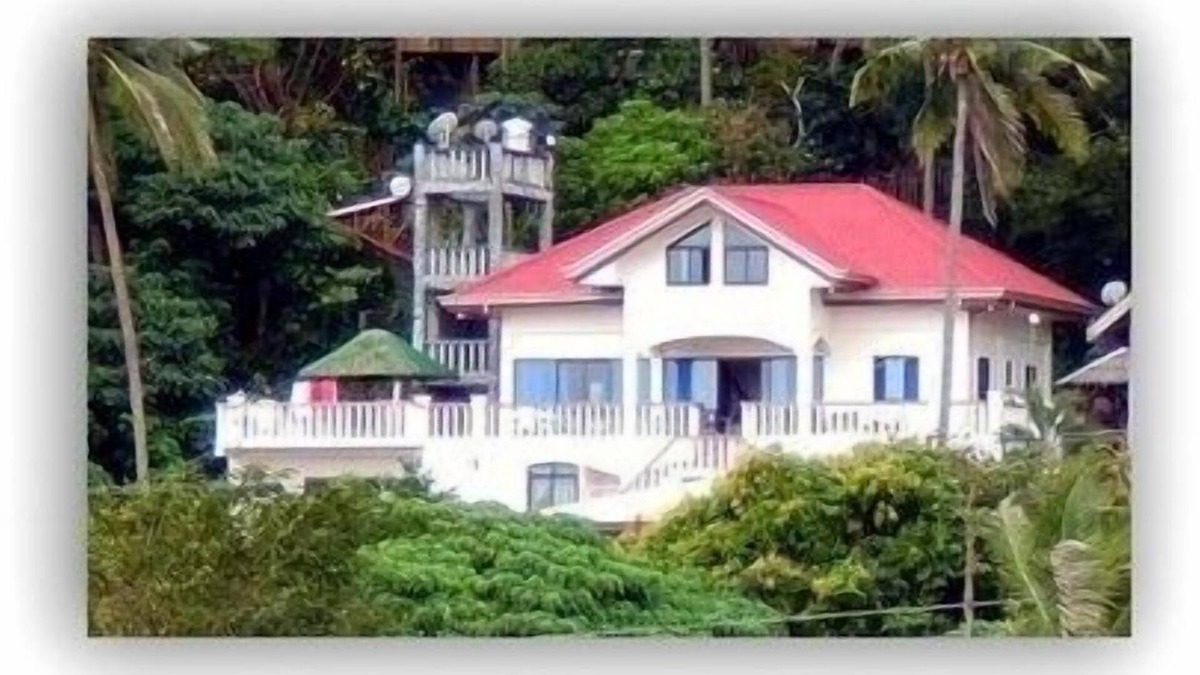Puerto Galera House | Landhouse - Beach & Ocean view