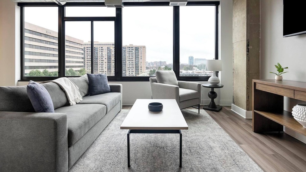 Baileys Crossroads Apartment | Landing | Amazing 1BD, Game Room, Gym
