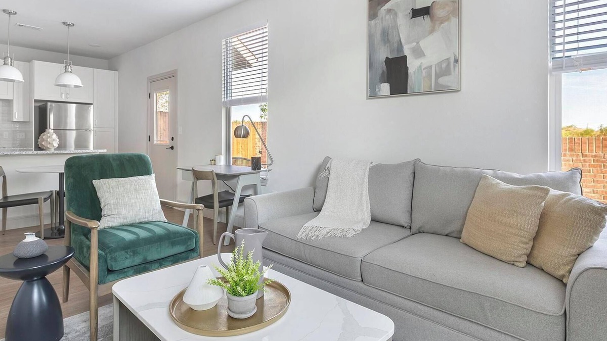 Tarrant County Apartment | Landing | Amazing 1BD, Pool, Yoga Studio