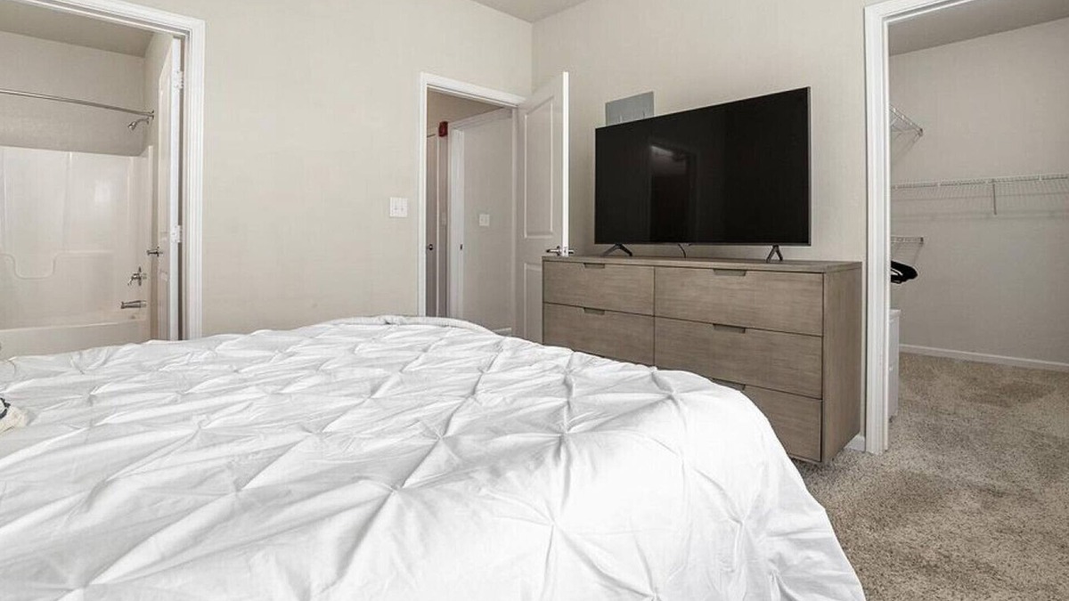 Liberty Area Apartment | Landing at 1809 at Winchester - 2 Bedrooms in Hamburg Area