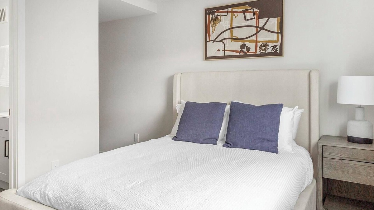 Spruce Hill Apartment | Landing at 4415 Chestnut - 2 Bedrooms in Univer.