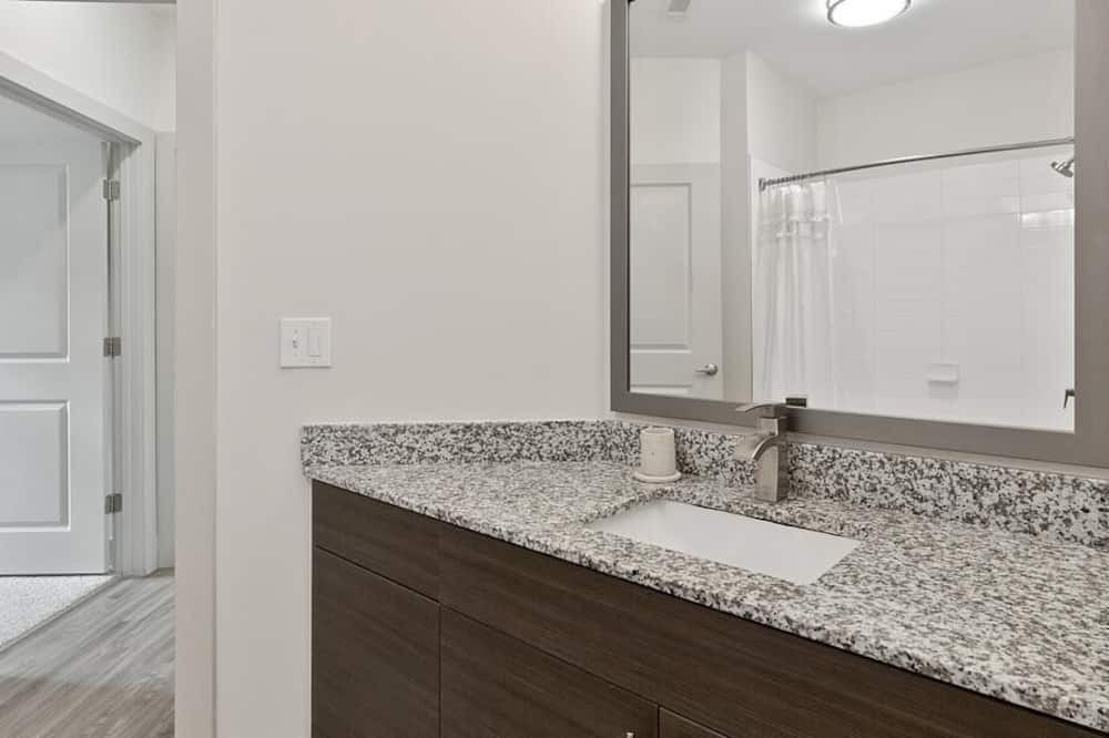 Short Pump Apartment | Landing at Avia - 1 Bedroom in Ridge