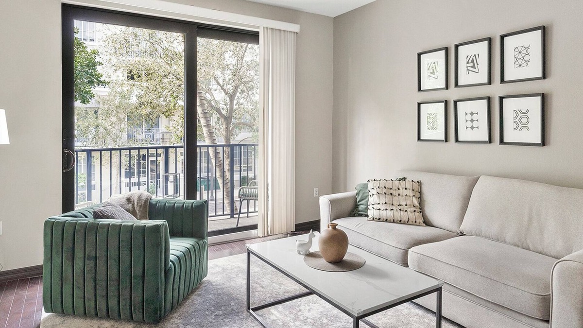 Flagler Village Apartment | Landing at Aviah - 2 Bedrooms in Central Fort L.