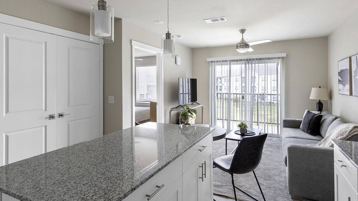 Burleson Apartment | Landing at Camden Crossing - 1 Bedroom in Fort Worth