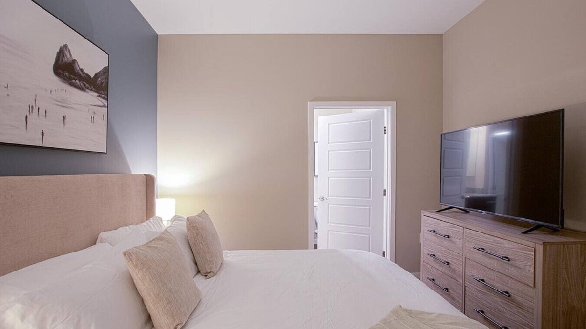 West Central Apartment | Landing at Cityscape Flats - 1 Bedroom in West Central