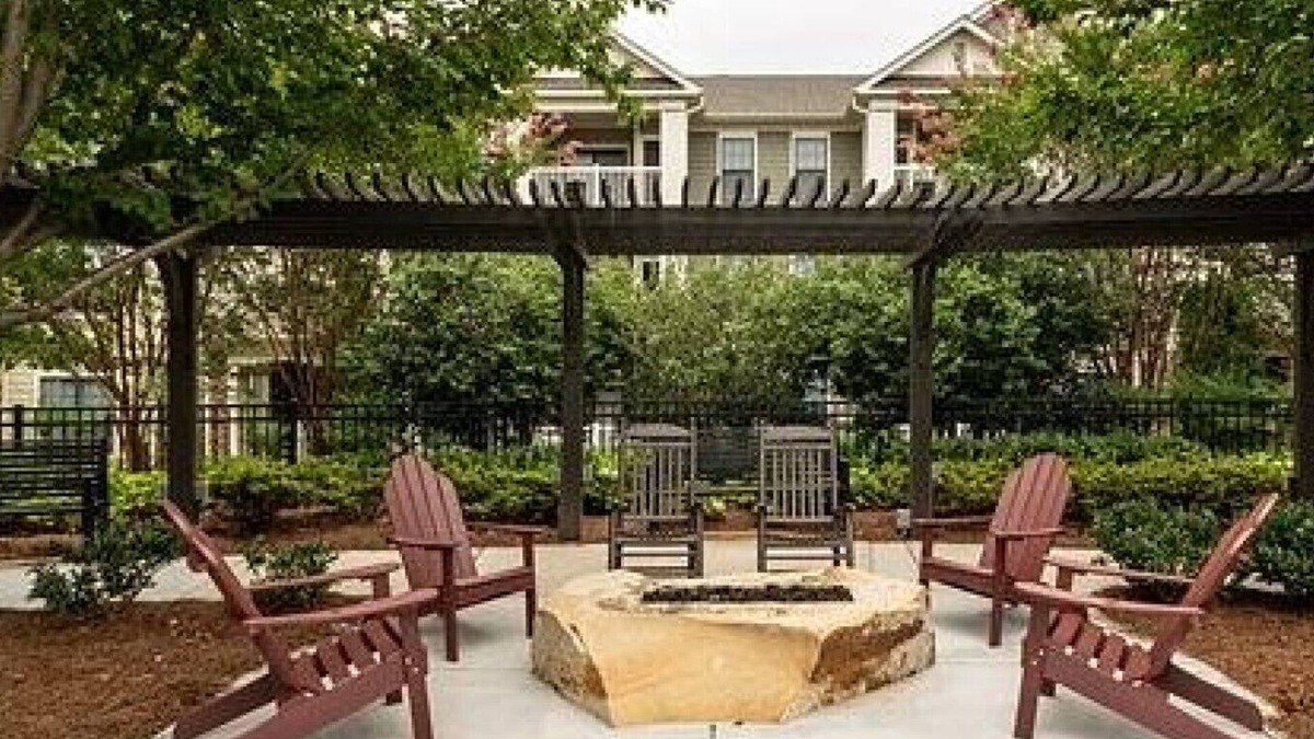 Greer Apartment | Landing at Crescent Park Commons - 1 Bedroom in Downtown Greer