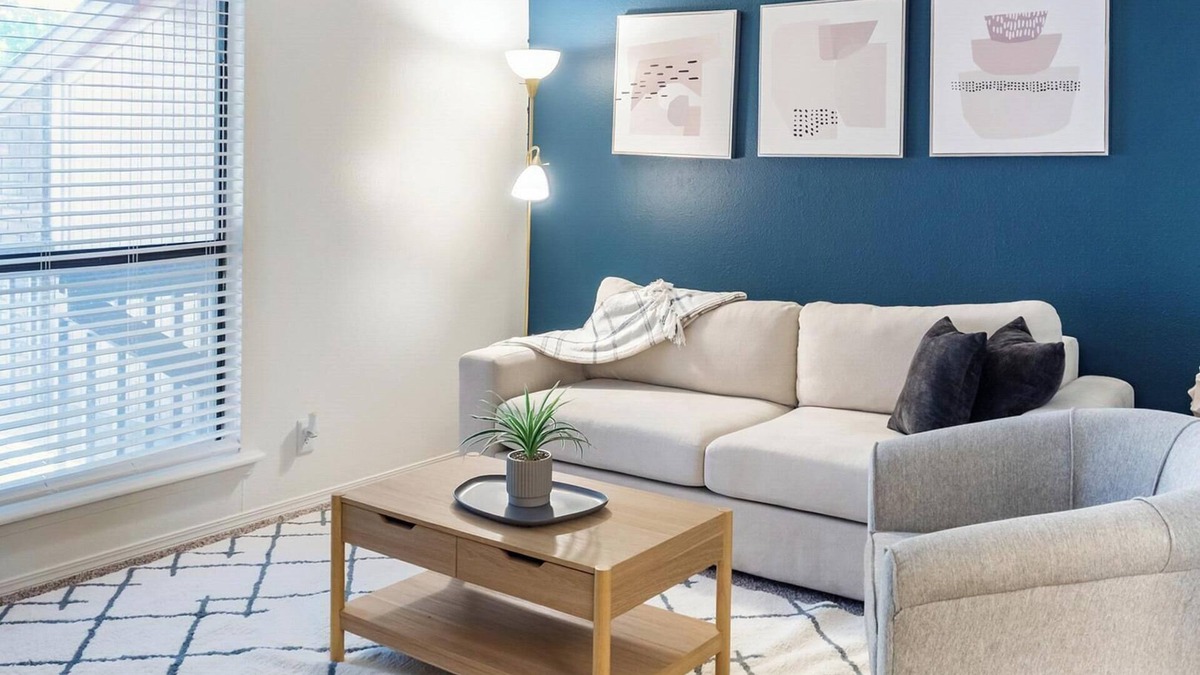 South Tulsa Apartment | Landing at Echo Trail Apartments - 2 Bedrooms i.