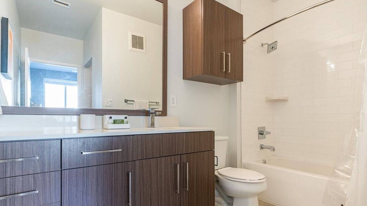 Dupont Apartment | Landing at Elevate at Pena Station - 2 Bedrooms in Denver International Airport