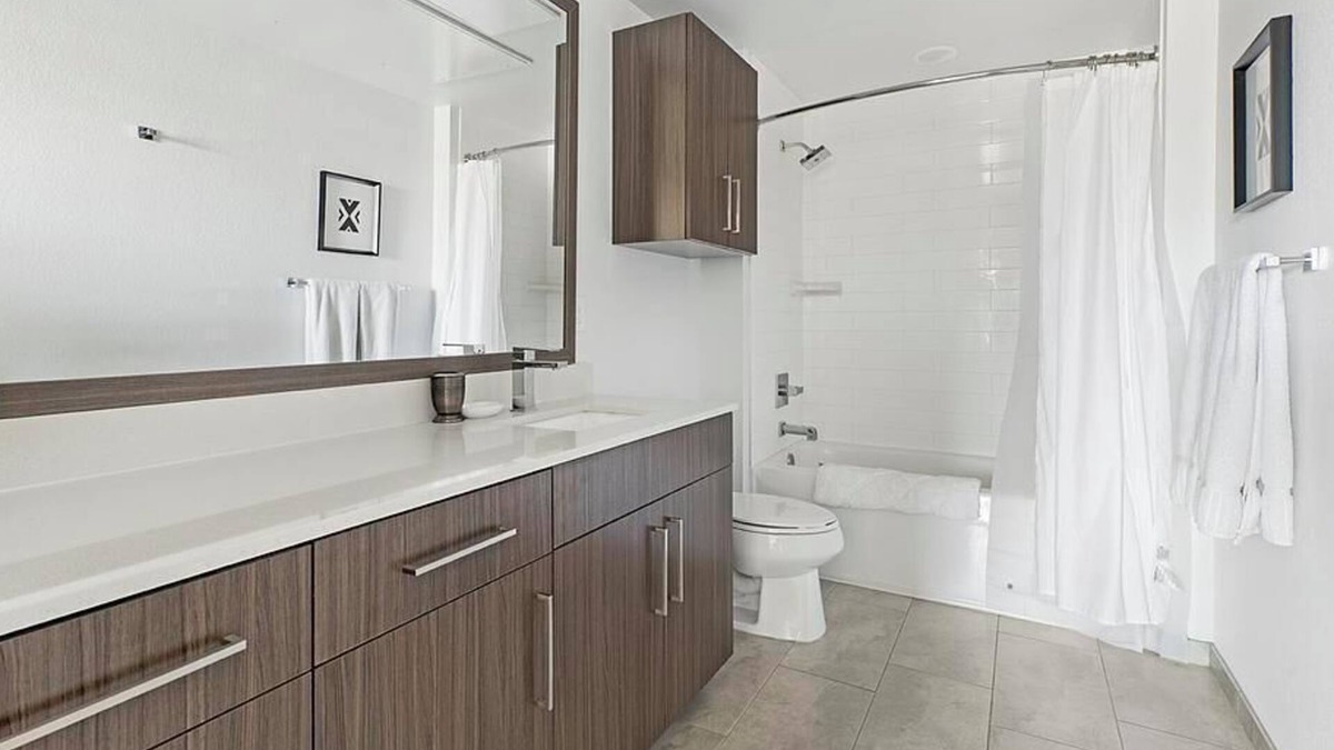 Dupont Apartment | Landing at Elevate at Pena Station - 2 Bedrooms in Denver International Airport