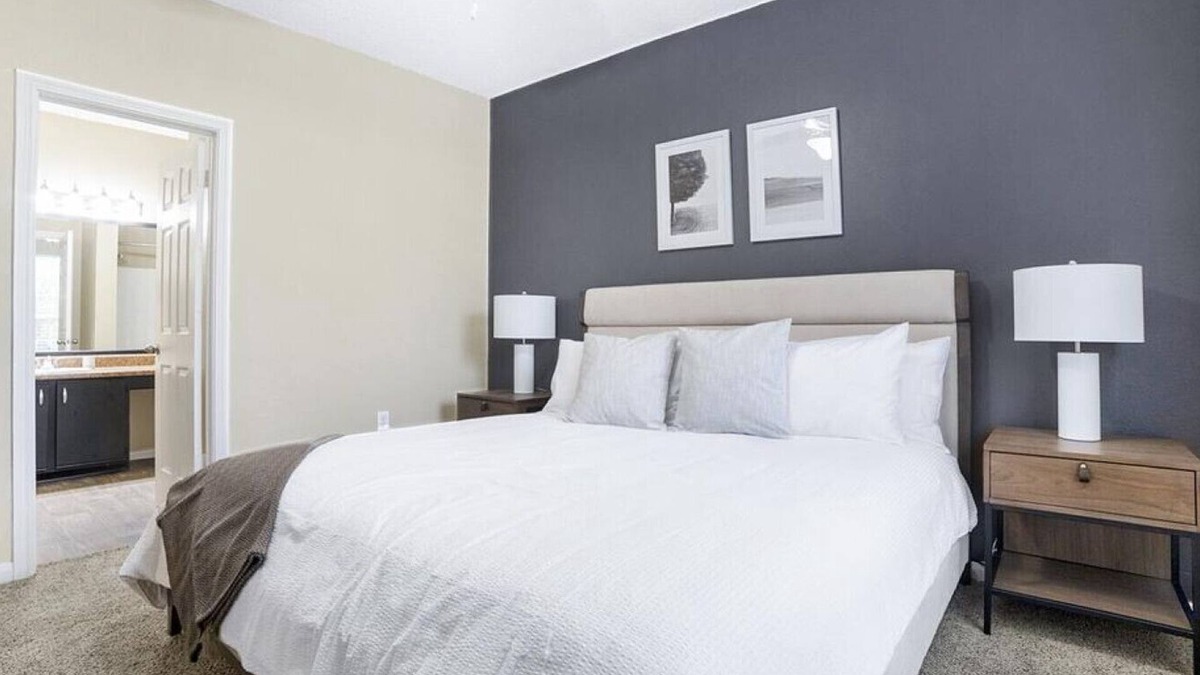 Lexington Apartment | Landing at Enclave at Hartland - 2 Bedrooms in Tanbark
