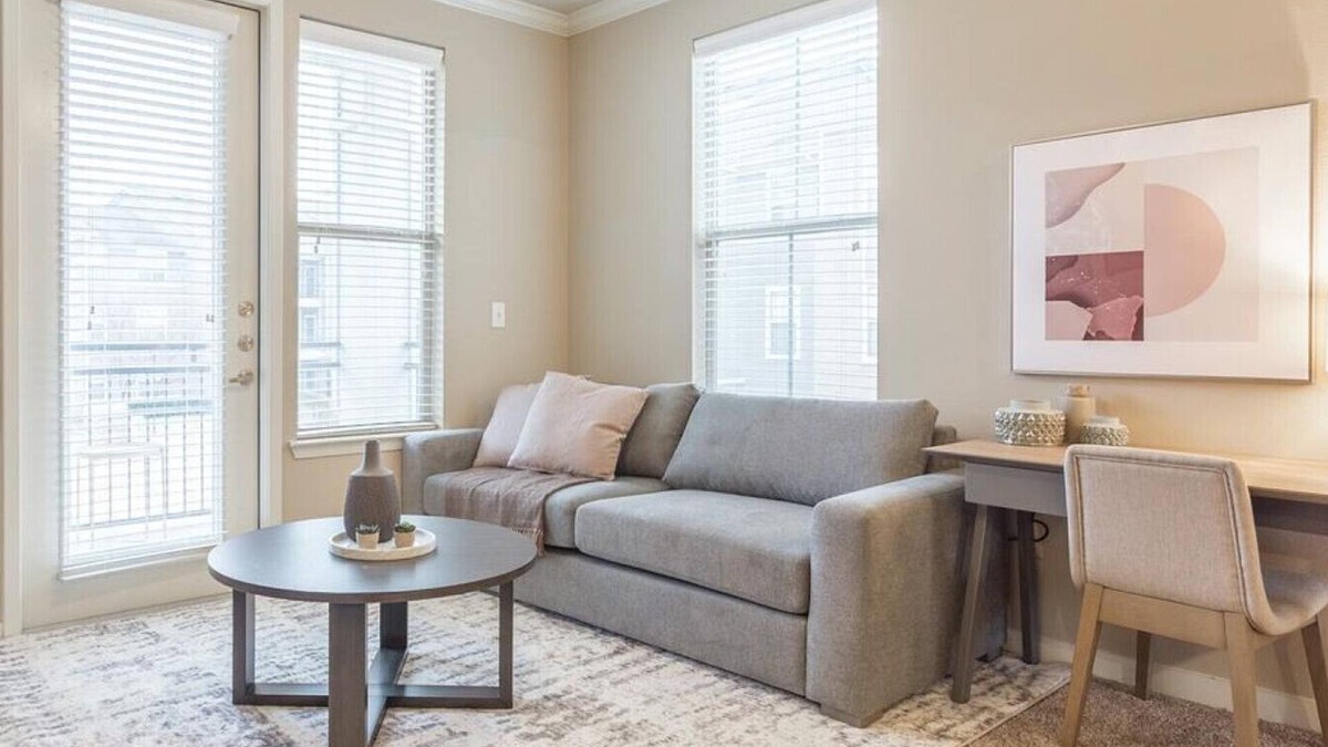 Bixby Apartment | Landing at Encore Memorial - 2 Bedrooms in Downtown Bixby