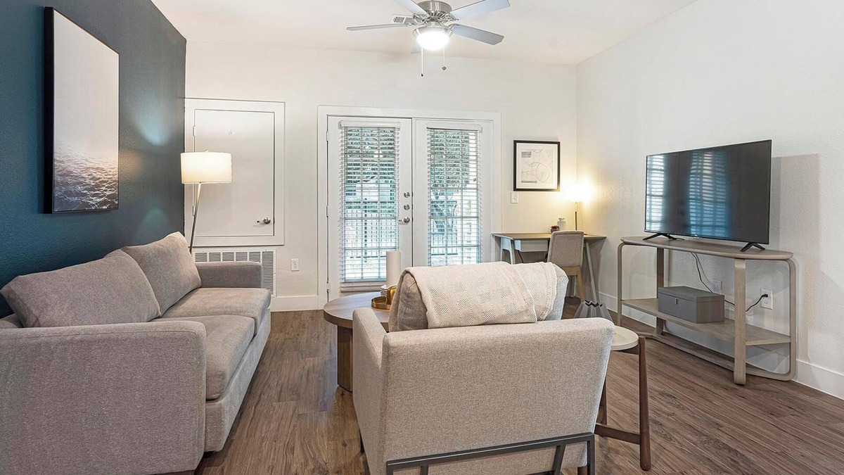 San Antonio Apartment | Landing at Esperanza - 1 Bedroom in Alamo Ranch.