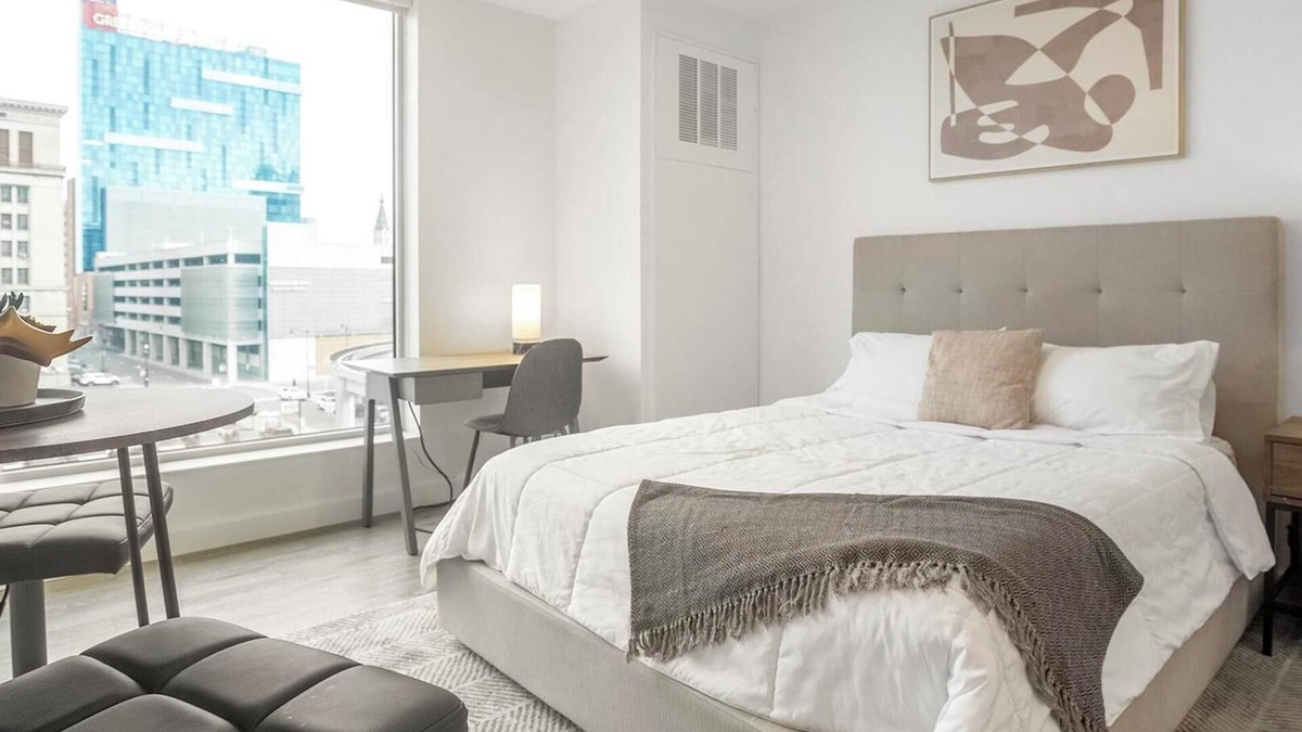Greektown Historic District Apartment | Landing at eXchange - Studio in Downtown Detroit