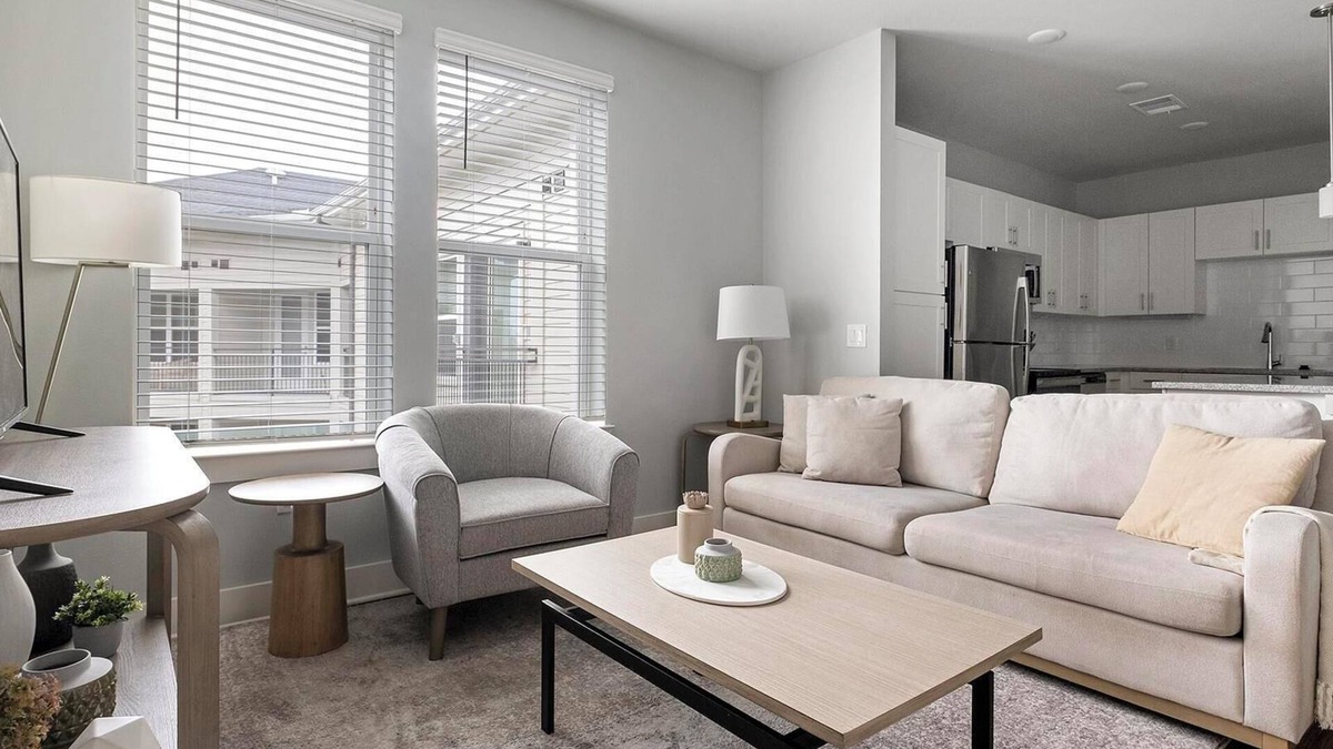 Conroe Apartment | Landing at Flats at Hooper Hill - 1 Bedroom in .